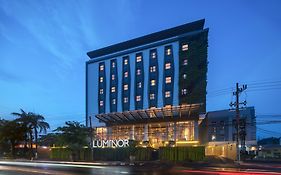 Luminor Hotel Airport Sidoarjo By Wh , Best Choice And Strategic Location With A Rooftop Area In Town